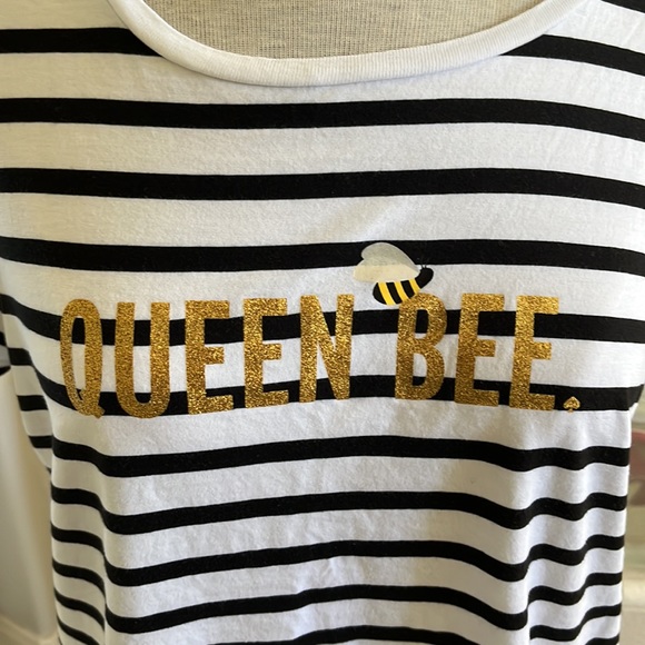 Kate Spade graphic T-shirt “Queen Bee” - Picture 2 of 4